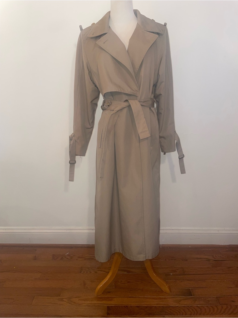 Women’s vintage Classic Beige Trench Coat with Waist Tie, removable liner 7/8